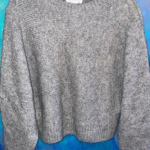 J&am grey cropped sweater.. super cute!!
